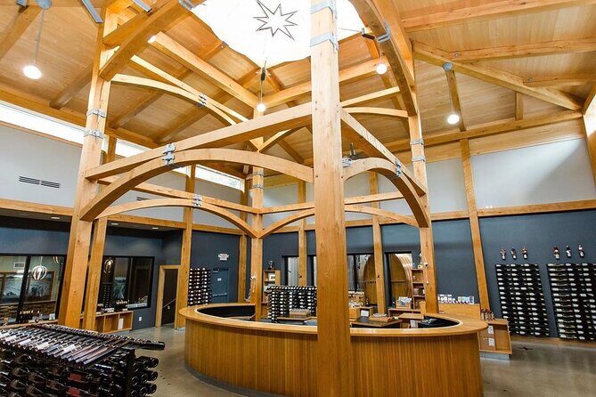 5-Hour Traverse City Wine Tour: 3 Wineries on Leelanau Peninsula - An In-Depth Look at the Itinerary