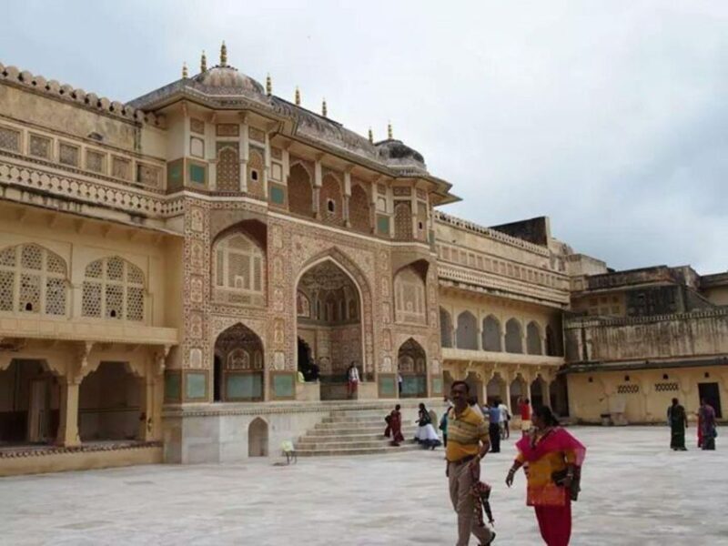 5 Nights 6 Days Golden Triangle India Tour with Ranthambore - An In-Depth Look at the Tour Experience