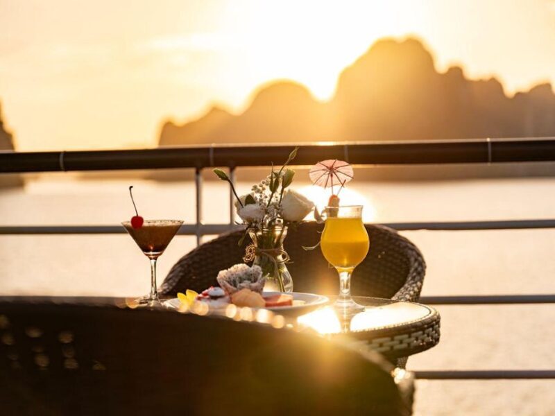 5 stars cruise to Ha Long full day with Kayaking & MORE - Is This Tour Worth It?