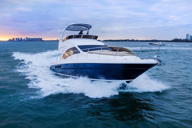 50 FT Miami Yacht Rental (up to 13 guests) - Setting the Scene: What to Expect