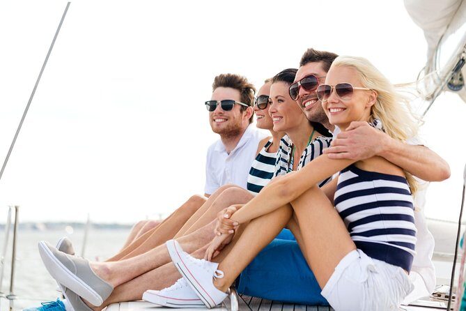 50' Luxury Yacht. Private Full or Half Day Catamaran Snorkel, & Beach Experience - FAQ