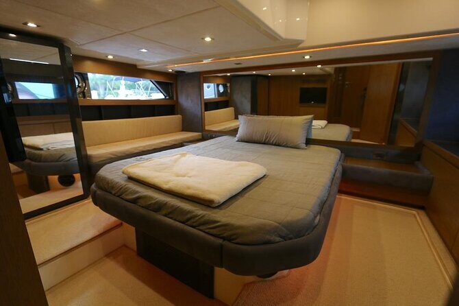 52' Azimut Yacht Charter - Authentic Experiences and Feedback