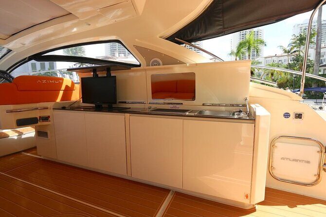 52' Azimut Yacht Charter - FAQs