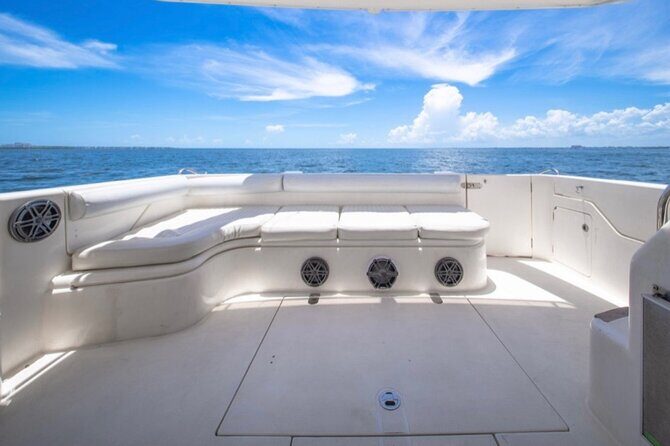 55ft 1 Hour FREE Miami Yacht Rental 3 to 6 Hours 13 People - Itinerary Breakdown: What to Expect
