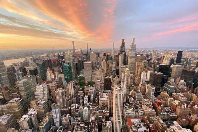 5th Avenue Stroll and Sunset at the Empire State Building - An In-Depth Look at the Tour Itinerary