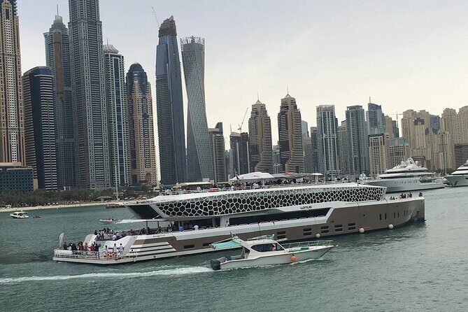 6 Days and 5 Nights Dubai and Abu Dhabi Tour - What Makes This Tour Stand Out?