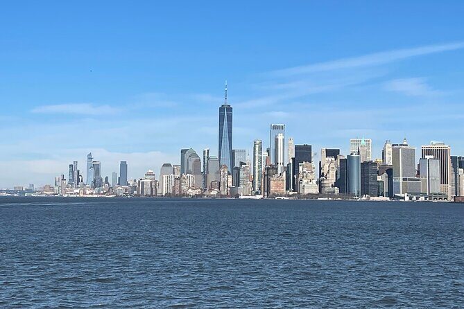 6 hour Bus tour and 1 hour Boat Ride by the Statue of Liberty - The Experience of a Small-Group Tour
