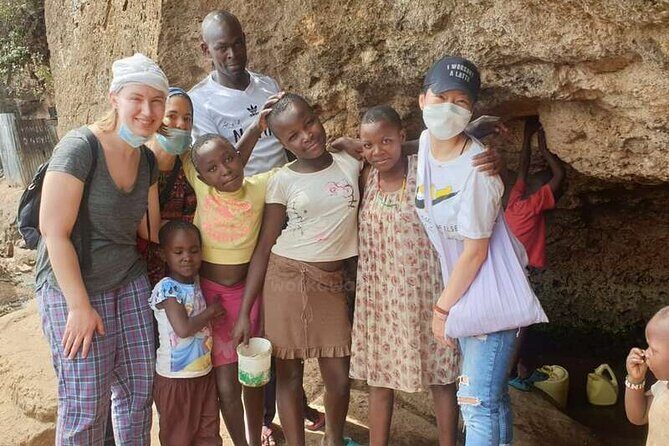 6-hour Historic Nairobi city Tour and Kibera slums - Authentic Encounters and Impact