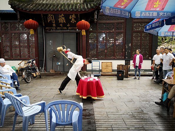 6-Hour Private Chengdu City Walking Tour with Tea Tasting - Exploring Chengdu with a Local Touch