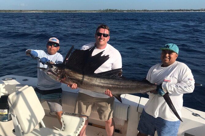 6 Hour Private Fishing Tour in Puerto Aventuras Riviera Maya - Cost and Value