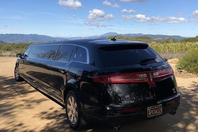 6-Hour Private Wine Country Tour of Napa in Lincoln MKT Limo (up to 8 people) - Why Travelers Love This Tour