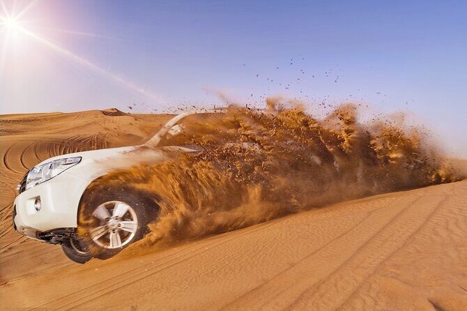 6 Hour Thrilling Desert Safari in 4x4 with Entertainment Show - A Closer Look at the Desert Safari Experience