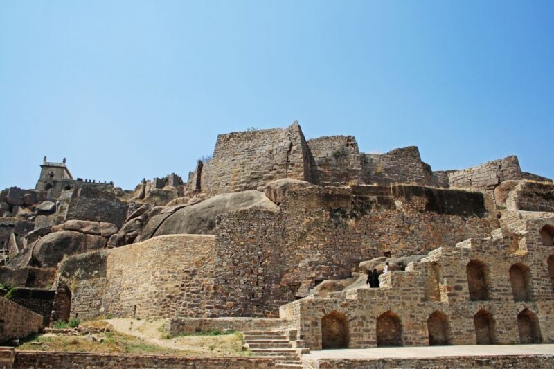 6-hours Golconda Fort & Qutub Shahi Tombs Tour with transfer - FAQs
