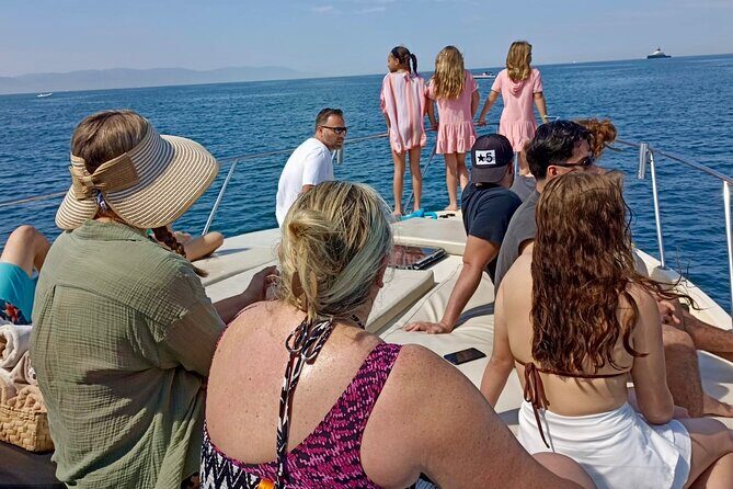 6 hours on a Private Yacht in Puerto Vallarta - Snorkeling & Beaches - Who Should Consider This Tour?