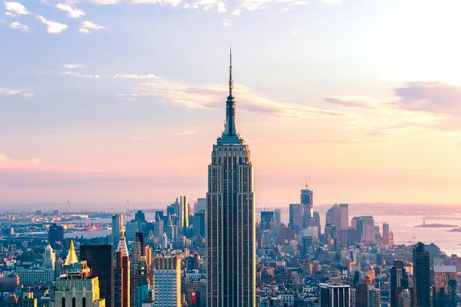 6 Iconic Audio Tours & City Guide App plus AI Question + Answer - Key Points