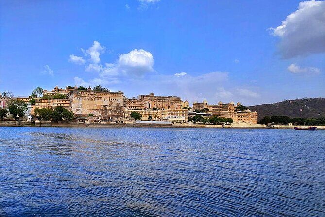 6 Night 7 Days Udaipur Jodhpur and Jaisalmer Tour - Exploring Rajasthan in Comfort and Style