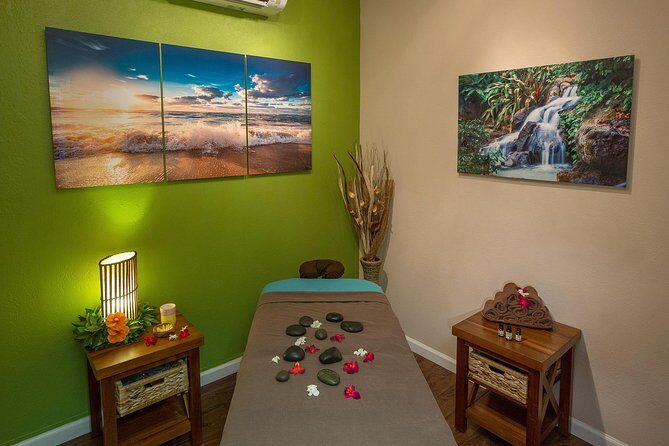 60 Minute Lomi Lomi Massage - Key Points