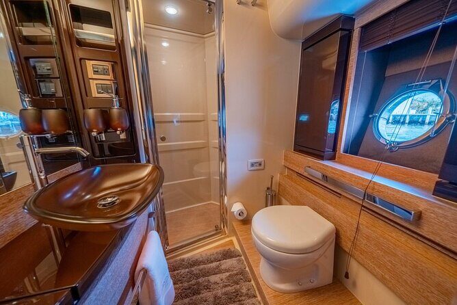 68ft LUXURY AZIMUT - Who Will Love It?