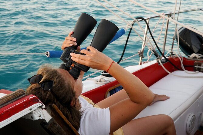 6hrs of Sailing in Bacalar Lagoon: discover Cenotes, Islands and Stromatolites. - Exploring Bacalar Lagoon by Sail: An In-Depth Review