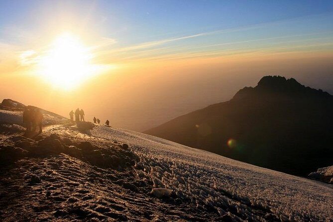 7-Day Kilimanjaro Climb Machame RouteThe Best Path to Uhuru Peak - A Deep Dive into the 7-Day Machame Route Experience