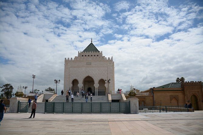 7-Day Private Tour from Casablanca to Sahara via Chefchaouen - Introduction: What This Tour Offers