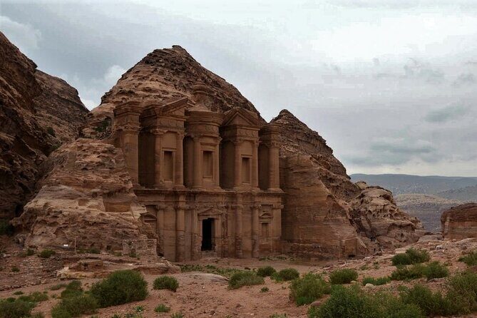 7-Day Private Tour in Jordan: The Treasures Map - A Deep Dive into the 7-Day Jordan Adventure