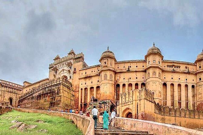 7 Days Golden Triangle Delhi,agra, Jaipur - Introduction: A Practical and Enriching Indian Adventure