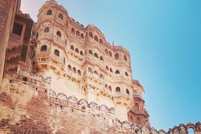 7-Days Rajasthan Tour - Explore Udaipur Jodhpur Pushkar Jaipur - The Highlights of the 7-Day Rajasthan Tour