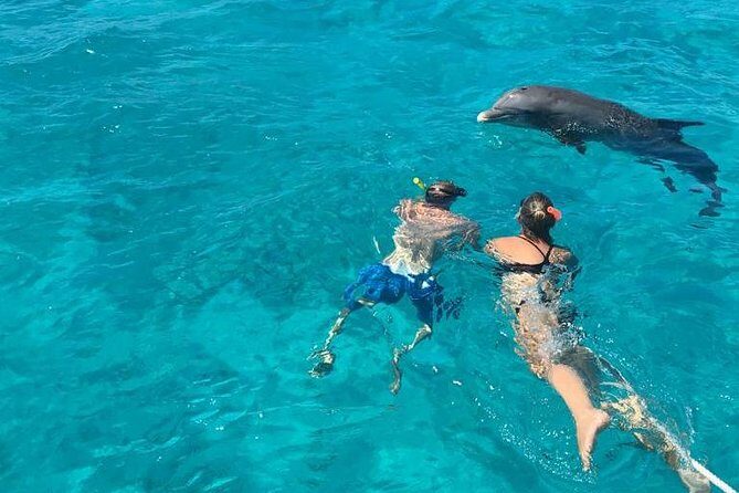 7 Hour Private Catamaran Sail, Snorkel and Beach BBQ Grace Bay, Providenciales - Who This Tour Is Best For