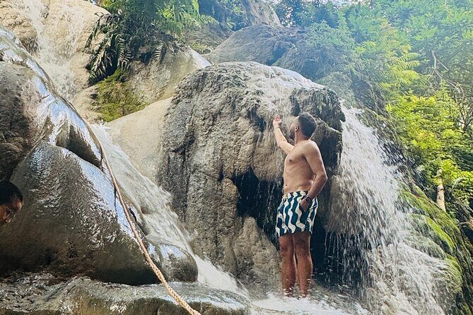 7 Hour Sticky Waterfall and Zipline Adventure - FAQs