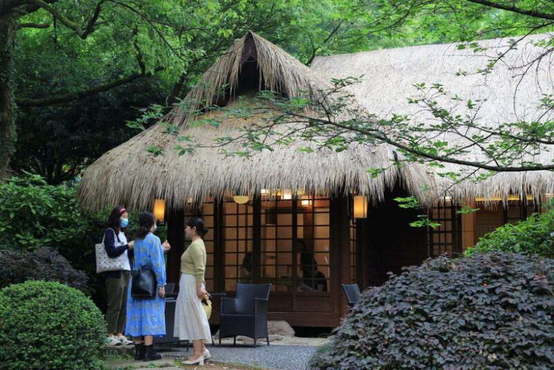 7 hours Hangzhou Tour Itinerary - Hefang Street – A Walk Through Time