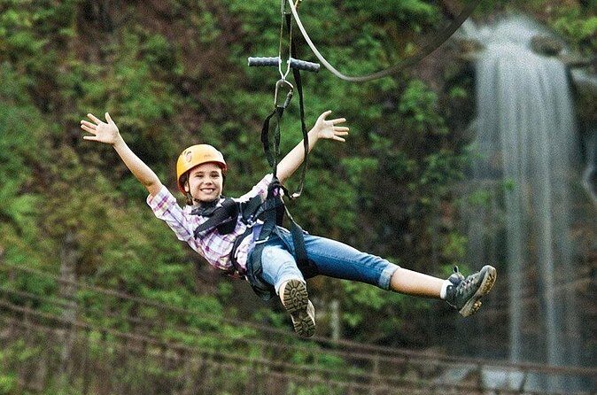 7 Line Waterfall Canopy Zipline Course - FAQ