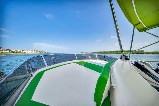 70ft 1 Hour FREE | Miami Yacht Rental | 3 to 6 Hours | 13 People - The Practical Side: Costs, Tips, and Additional Fees