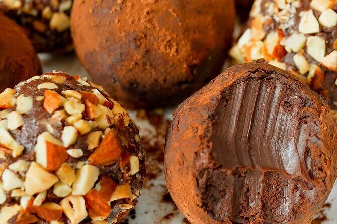75 Minute Jacksonville Candy and Cocktail Guided Class - What to Expect from the Jacksonville Candy and Cocktail Class