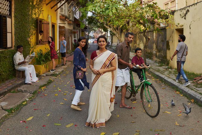 8 Days Kerala Private Tour (3 Star) with Munnar, Houseboat & Cab- Iris Holidays - Key Points