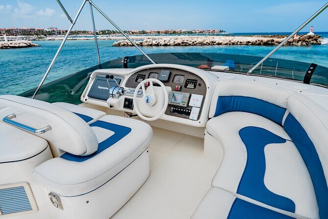 8-Hour Private 50' Azimut 2-Stop Tour to Cozumel Beach w/Food, Drinks & Snorkel - FAQ