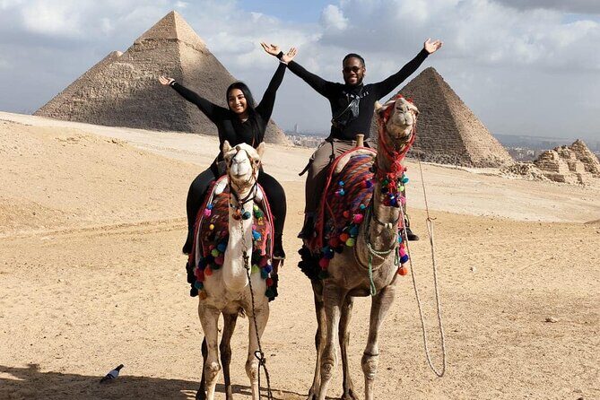 8-Hour Private Tour of the Pyramids, Egyptian Museum and Local Bazaar from Cairo - Key Points