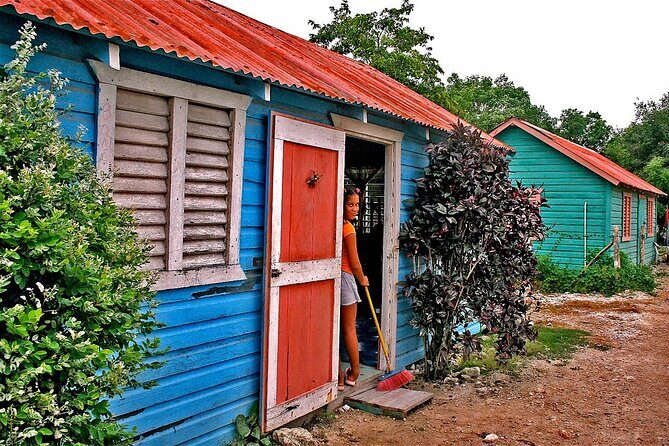 8-Hour Tour Enjoying the Dominican Culture Through the Countryside - Exploring the Dominican Countryside: A Practical Review of the 8-Hour Cultural Tour