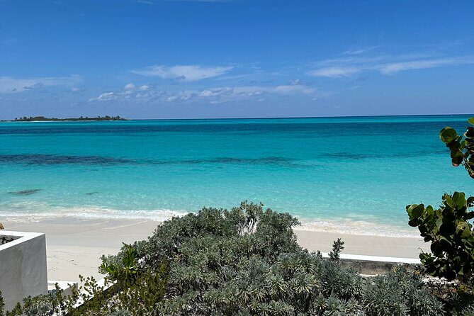 8 hours 34ft Day Dream Private Charter in Nassau - FAQ