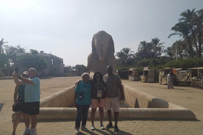 8-hours Giza pyramids,Sphinx ,Sakkara step pyramid and Memphis old city - FAQ