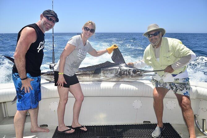 8 Hours Private Sport Fishing Charter Trip in Cabo San Lucas - Key Points