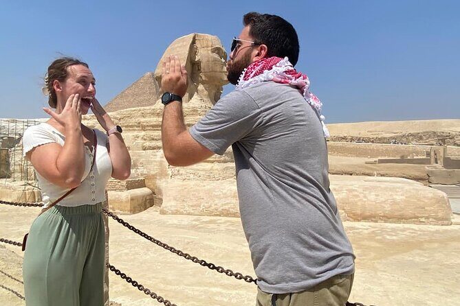 8-Hours private tour of Giza pyramids, Egyptian museum&Bazaar - Key Points