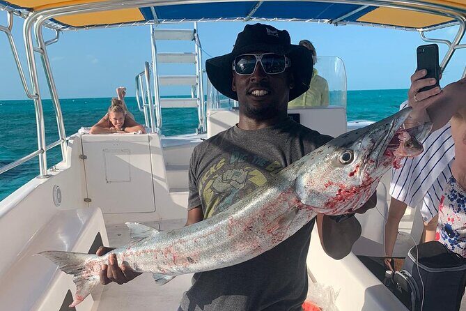 8HR Catch and Grill in Turks and Caicos Islands - A Practical Overview of the 8HR Catch and Grill
