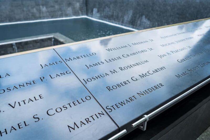 9/11 Memorial & Ground Zero Tour with One World Observatory - A Well-Rounded Introduction to Ground Zero