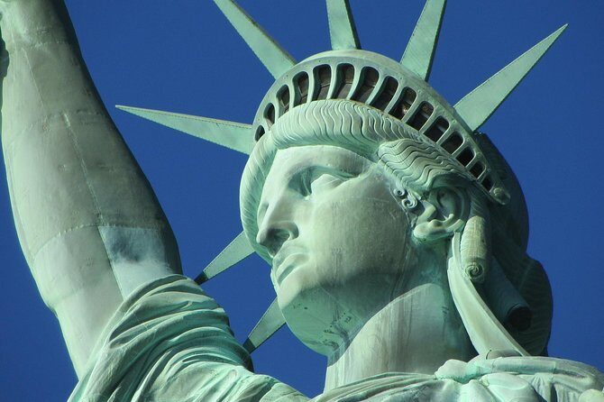 9/11 Memorial, Statue of Liberty and Ellis Island Guided Tour - FAQ