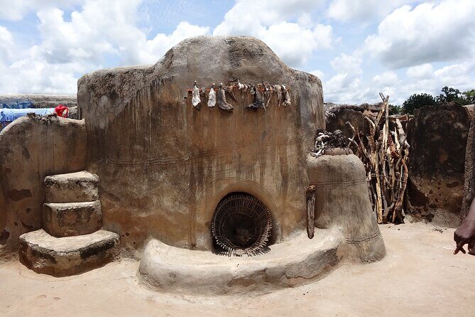9 Day Ghana Wildlife and Culture Tour - Day 7-8: The Coast and the Slave Trade