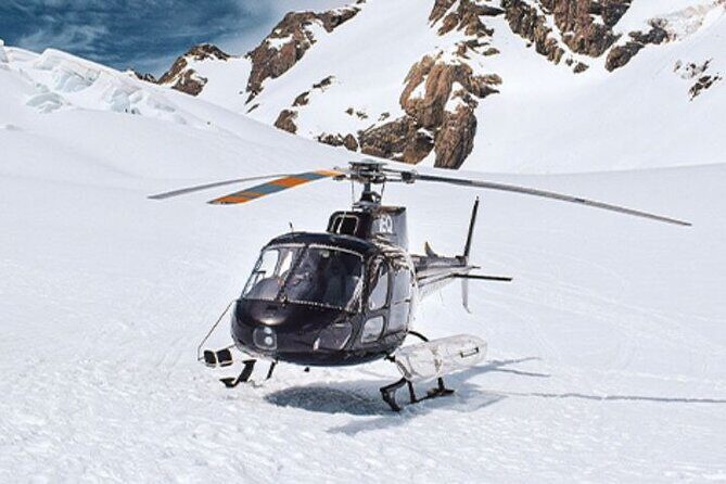 90 Minute private helicopter charter - Picnic amongst the Peaks - The Experience from the Customer Perspective