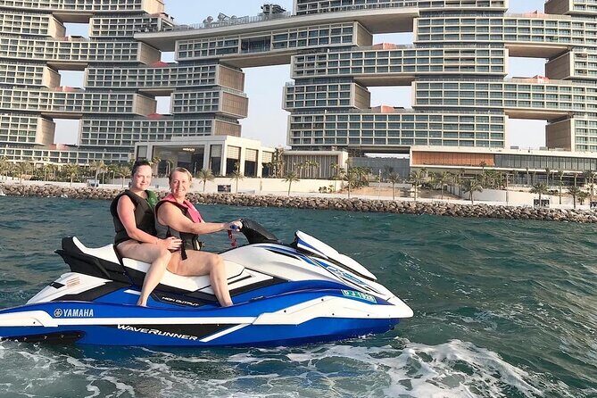 90 Minutes Dubai Palm Jumeirah Jetski Tour - Frequently Asked Questions