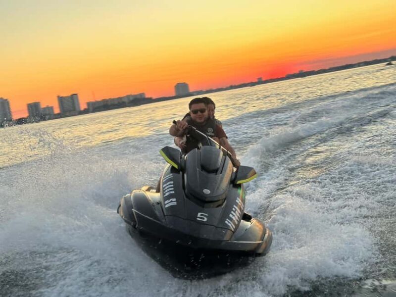 961 NW Seventh St Miami, FL 33136 Miami Jetski aventure #1 - The Sum Up