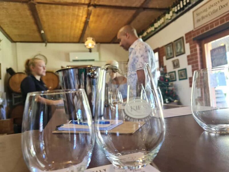 A Barossa Valley pickup: Wine and Heritage Tour, Local Guide - The Sum Up